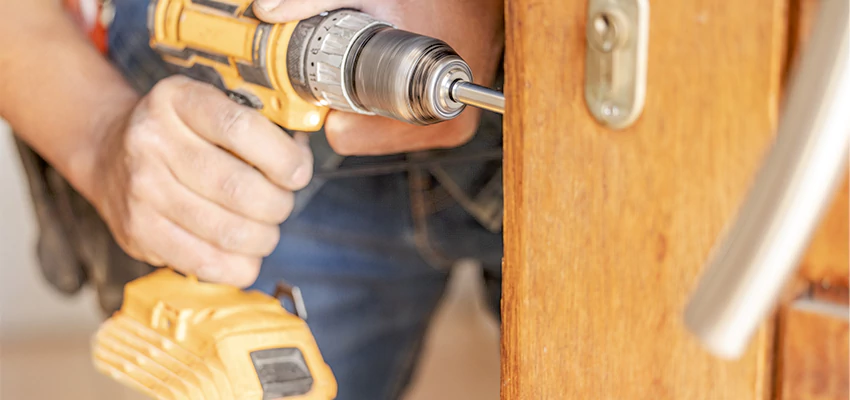 Emergency A1 Locksmith Services in Pedley, California