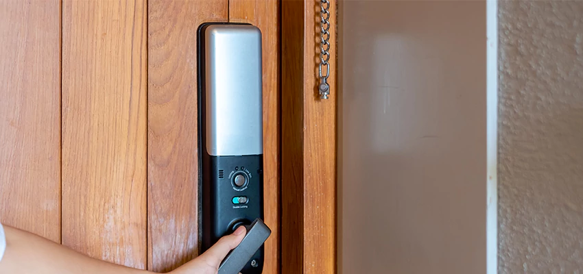 Home Security Electronic Locks Upgrades in Pedley, CA