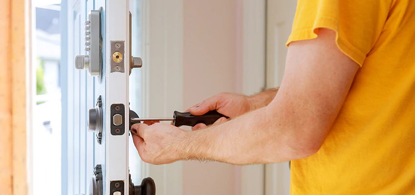 Eviction Locksmith For Key Fob Replacement Services in Pedley, CA