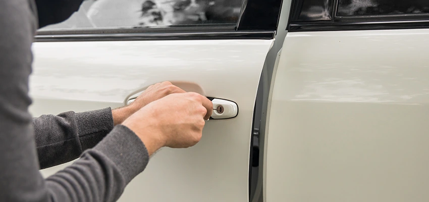 Unlock Car Door Service in Pedley, CA